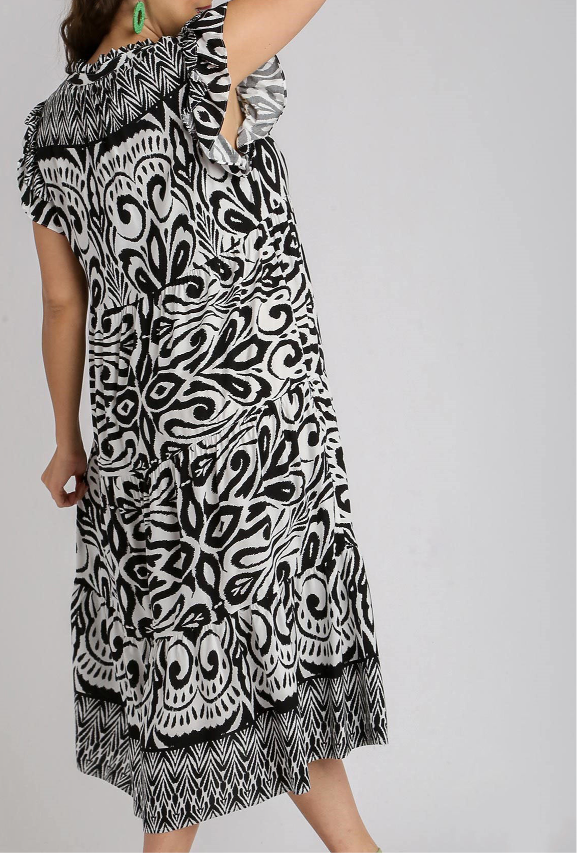 Eliza Two Tone Ruffle Cap Sleeve Midi Dress