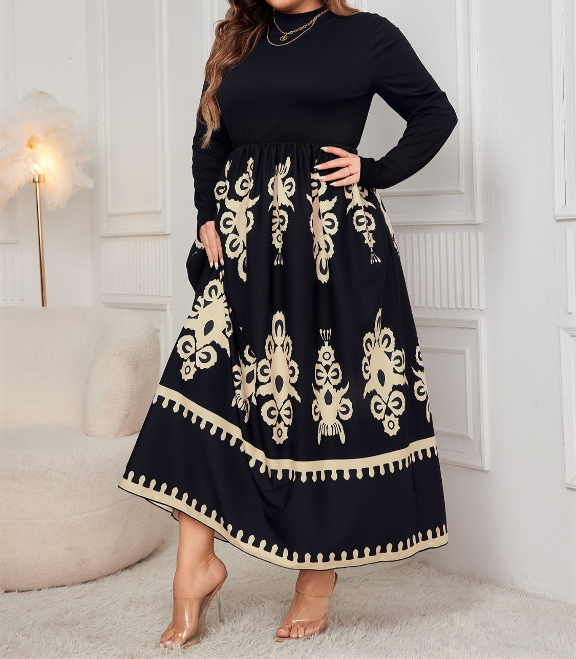 Curvy Sized Printed Long Sleeve Dress