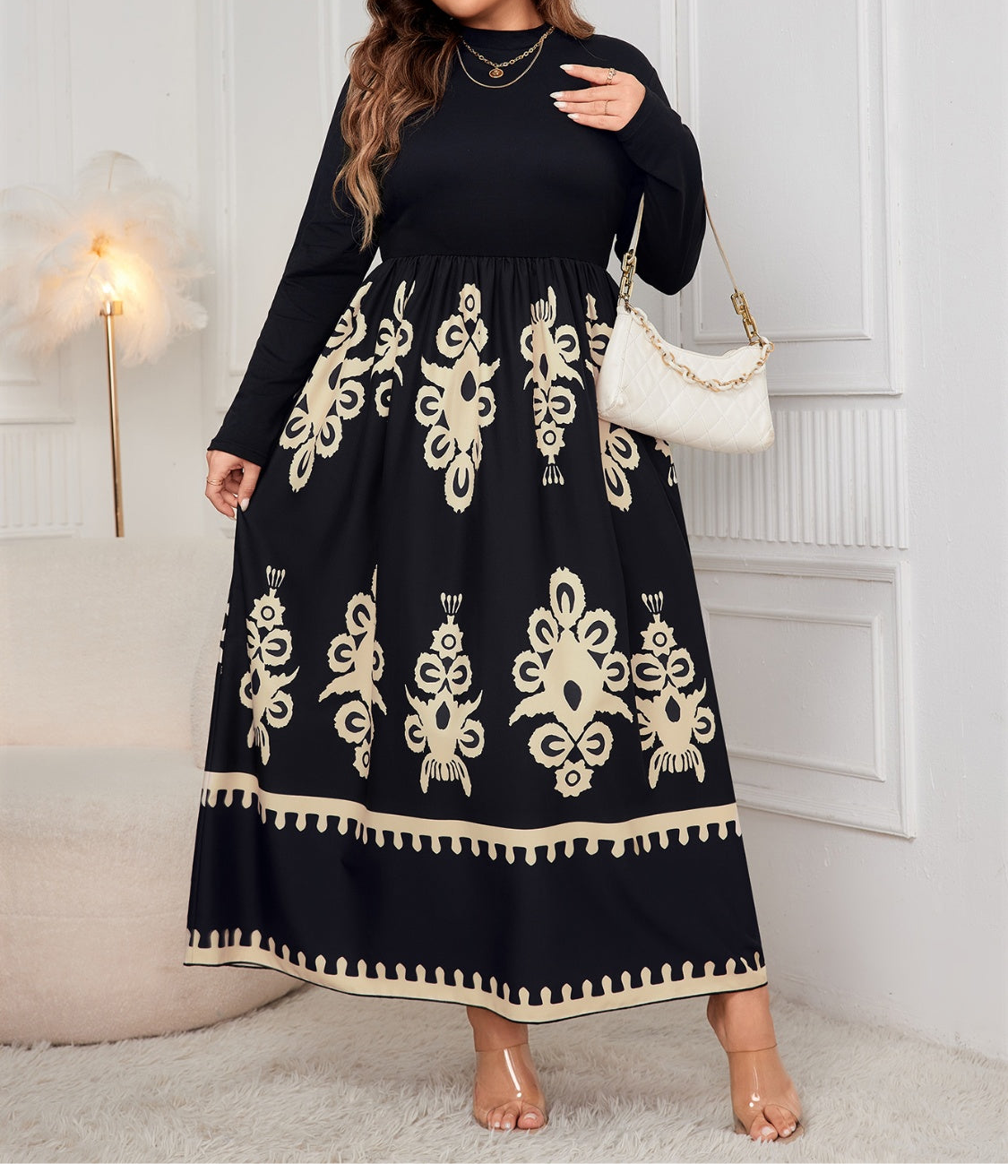 Curvy Sized Printed Long Sleeve Dress