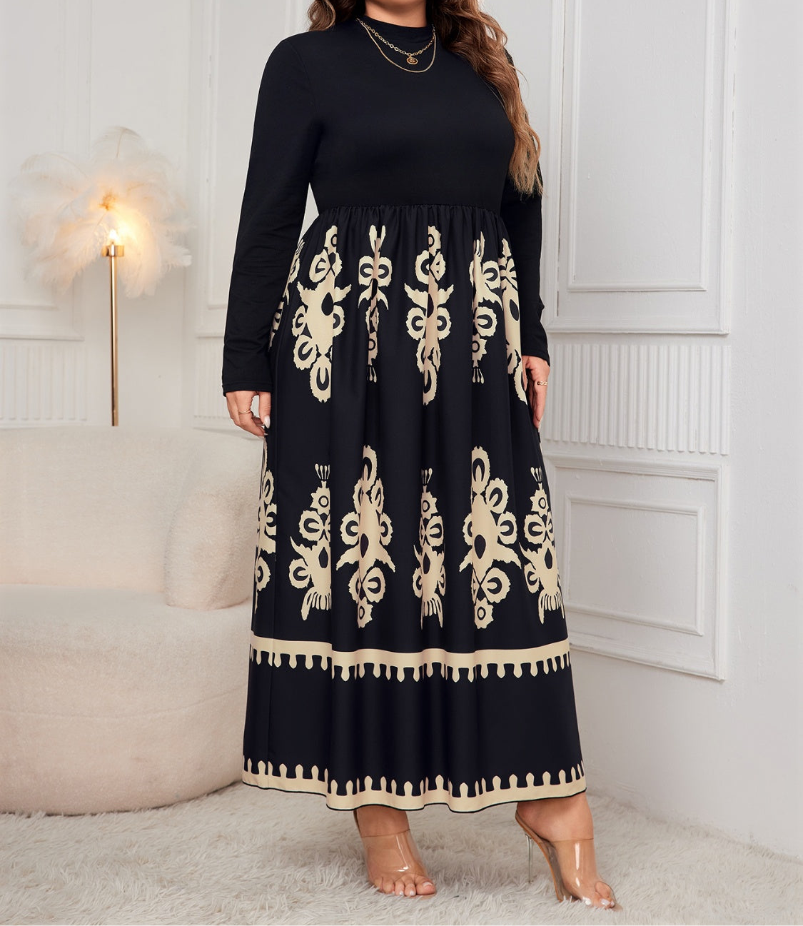 Curvy Sized Printed Long Sleeve Dress